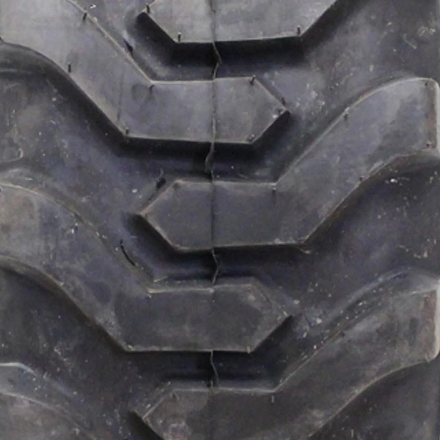 Carlisle Trac Chief Industrial Tire 23/8.50-14 – Durable, High-Traction Tire for Farm & Industrial Equipment